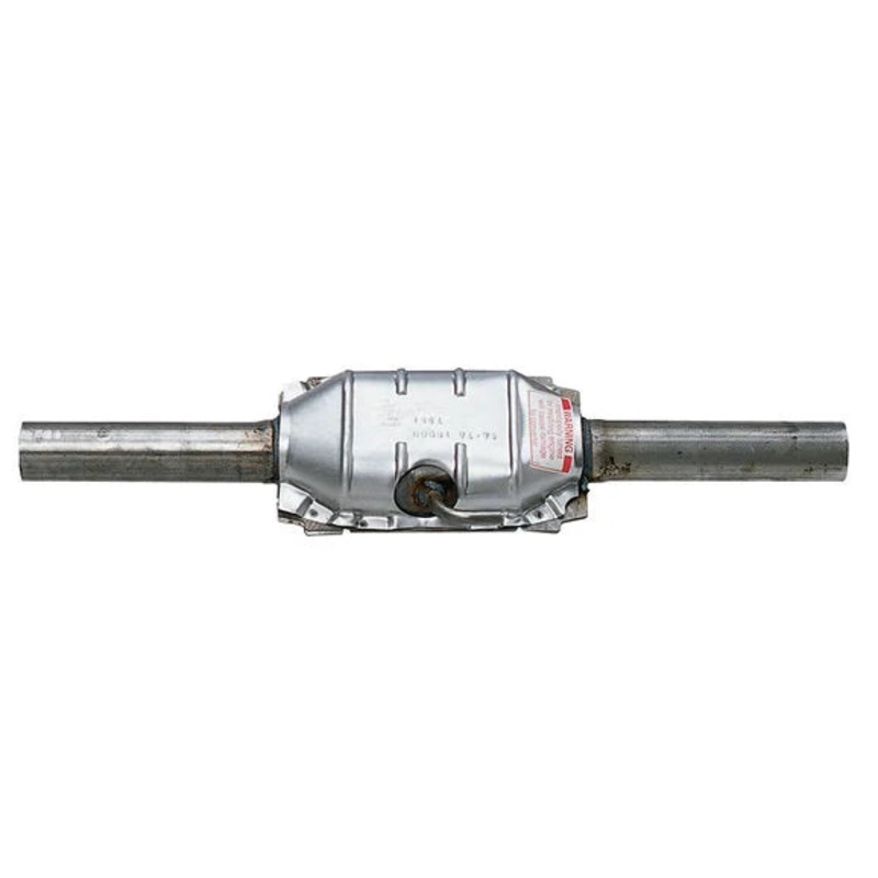 Walker Exhaust 15773 Catalytic Converter for 93-95 Jeep Wrangler YJ, Cherokee XJ & Grand Cherokee ZJ with 2.5L or 4.0L Engines